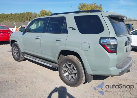 2023 Toyota 4Runner Trd Off Road Premium из США, поврежденный, VIN JTERU5JR1P6155424